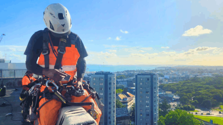 Committed to Safety - The Building Wash Company